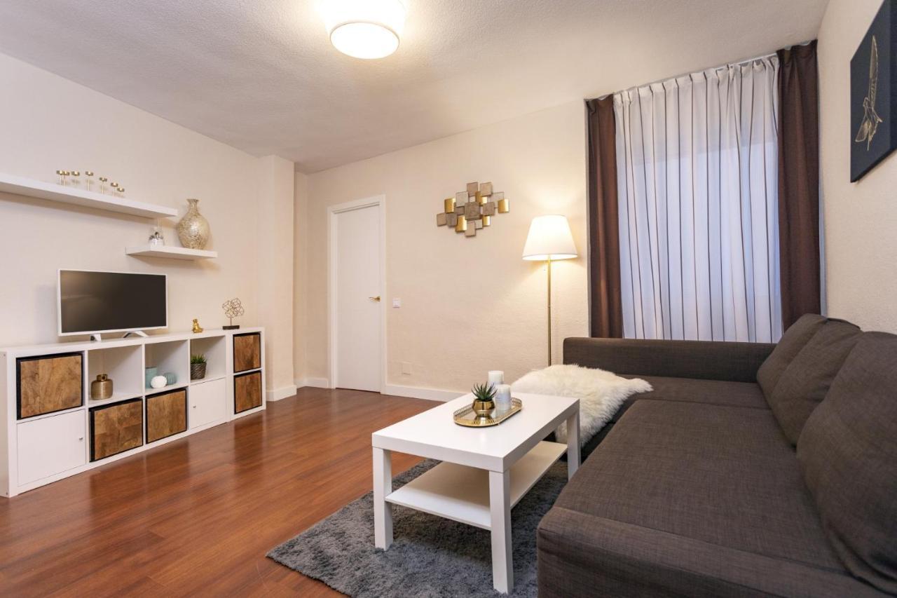 Exclusive Apartments Street Beatas Малага Экстерьер фото